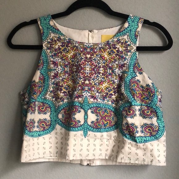 Maeve fitted crop top with zipper back - Picture 1 of 3